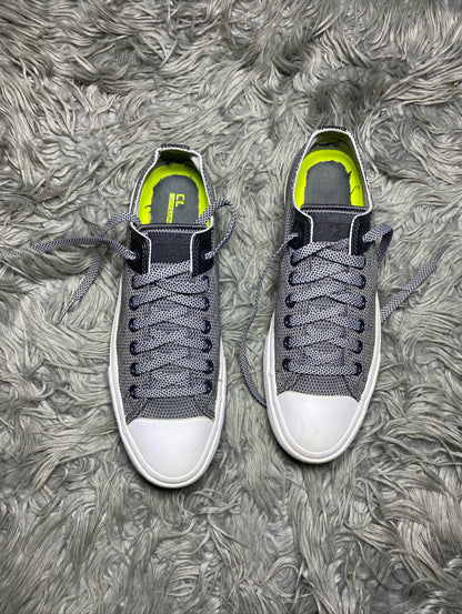 Converse Low Top (42)