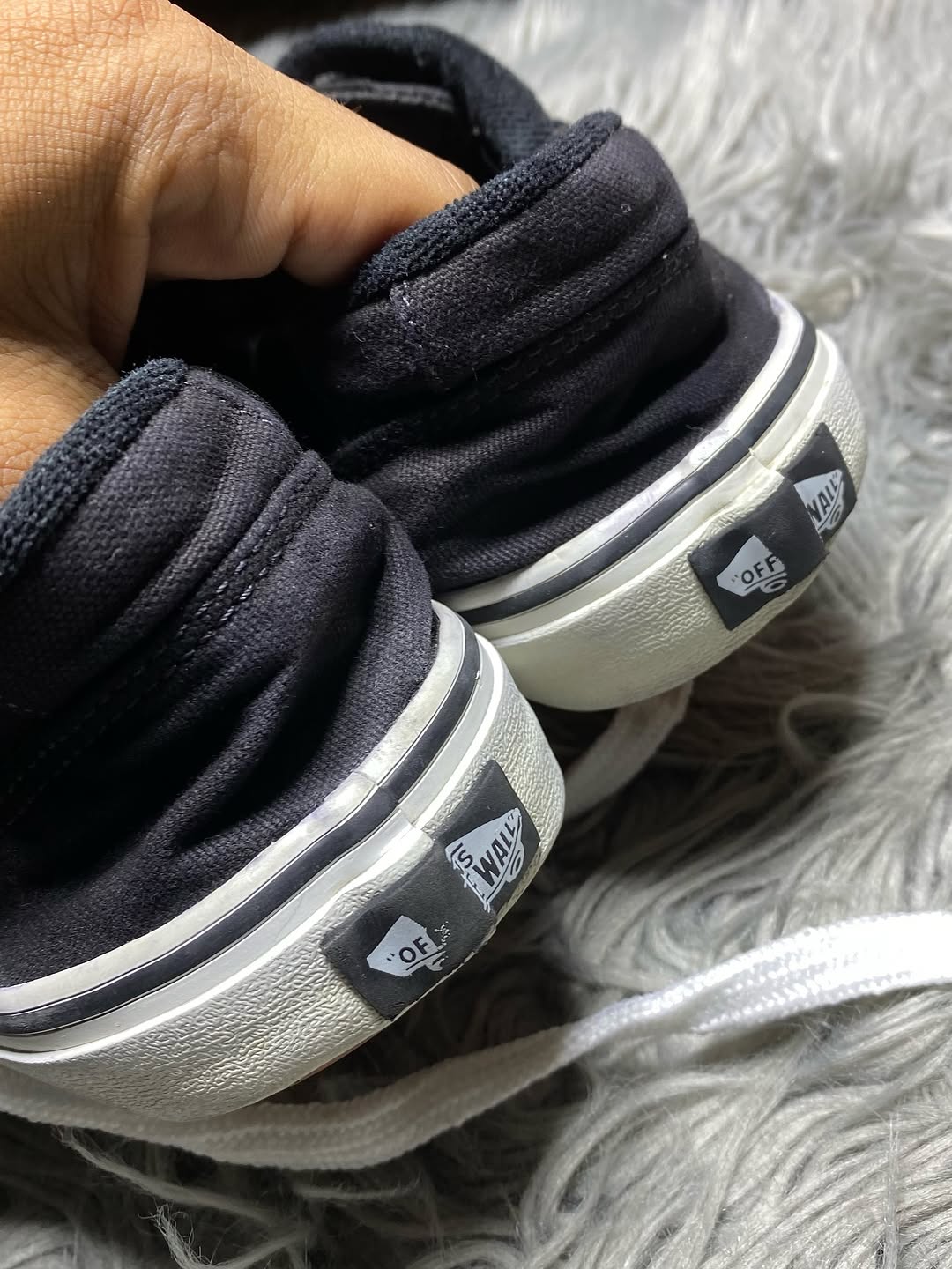 Vans Low Top (42)
