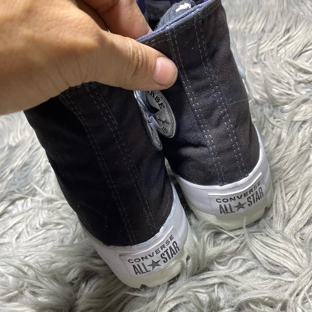 Converse High Top (37.5)