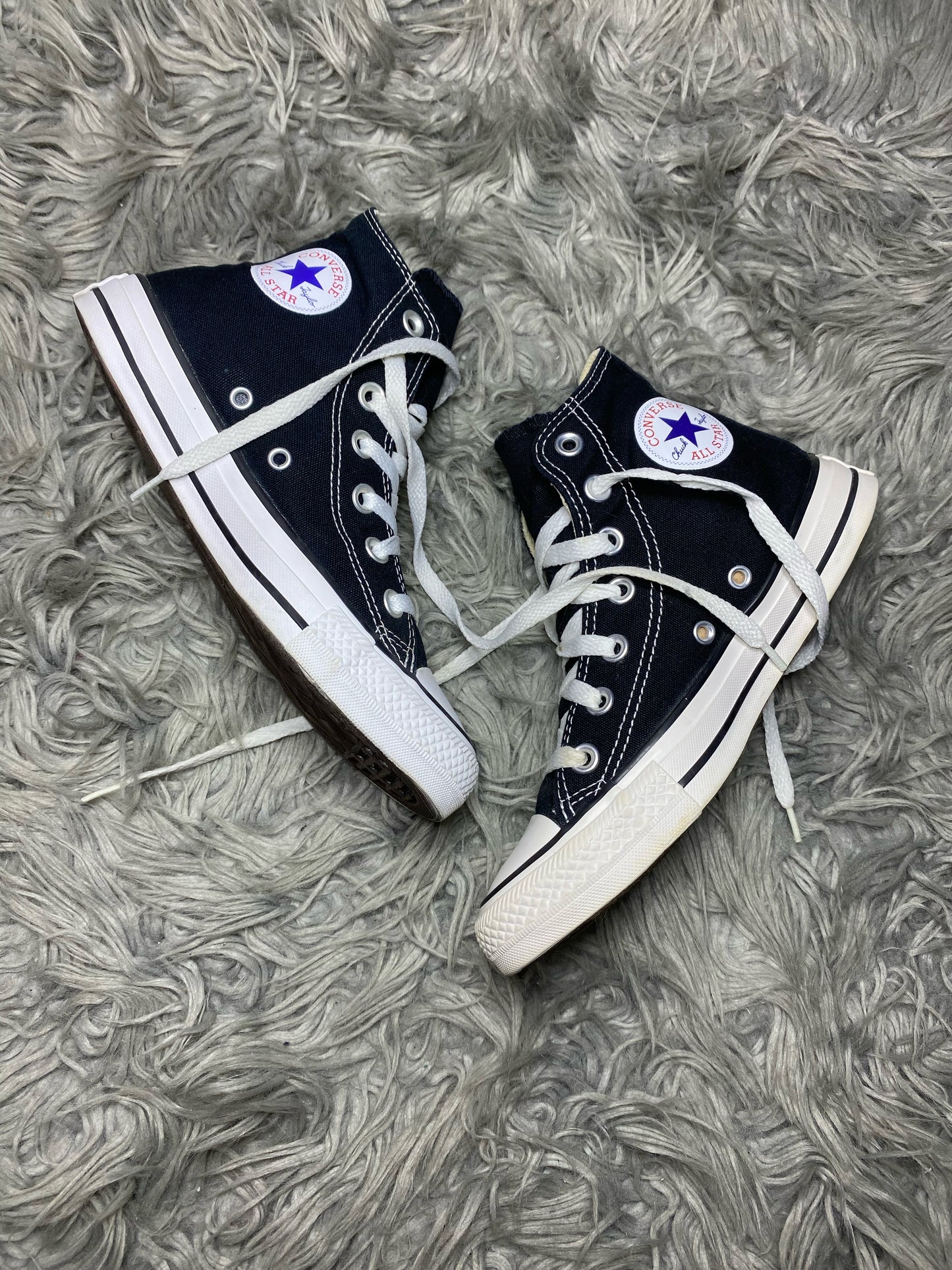 Converse High Top (36.5)