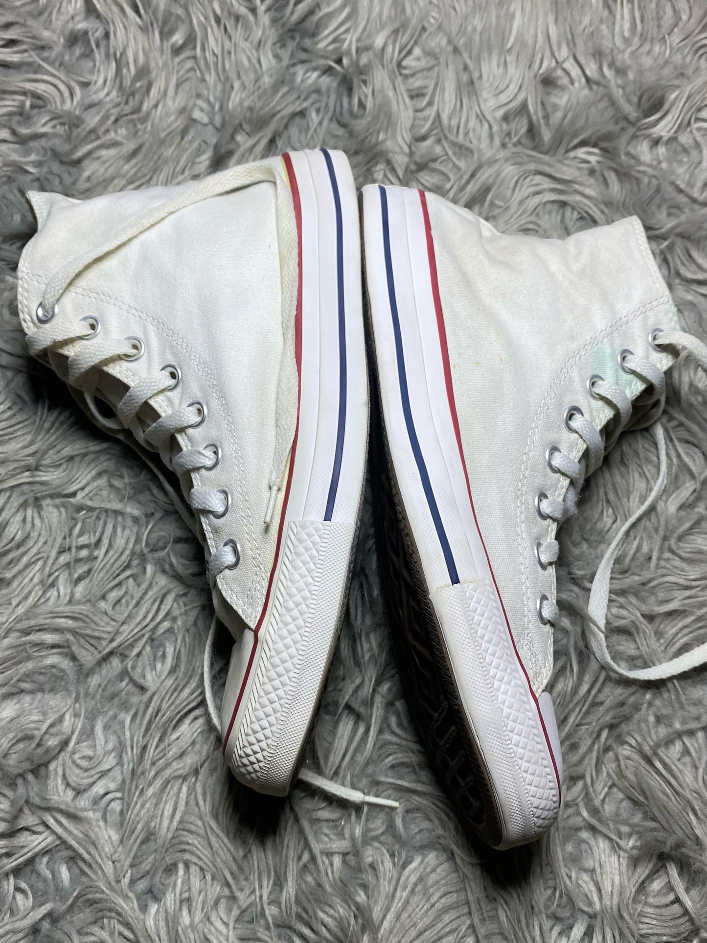 Converse High Top (42.5)
