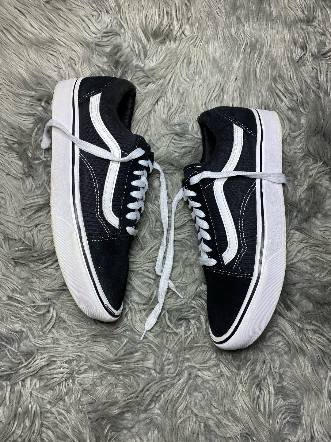 Vans Low Top (42)