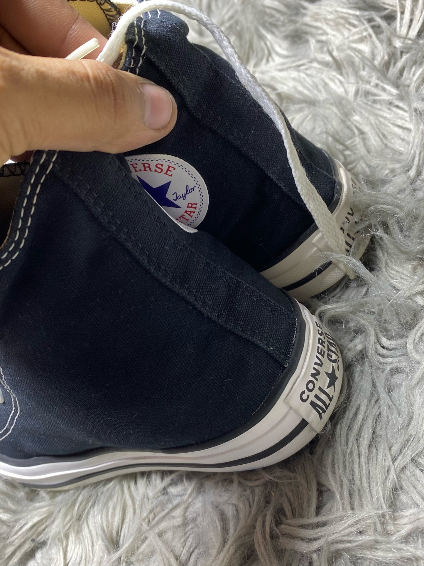 Converse High Top (36.5)