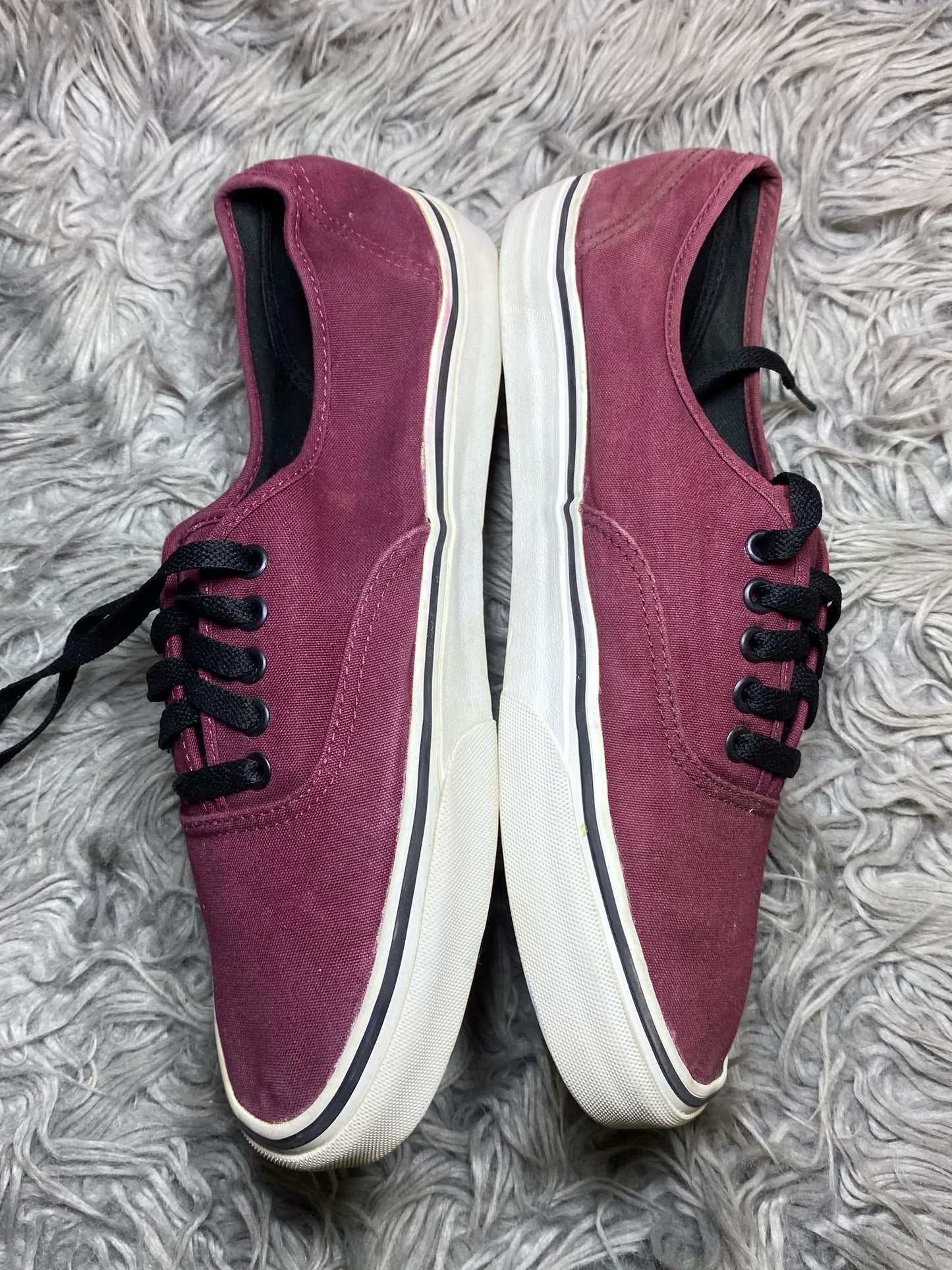 Vans Low Top (44)