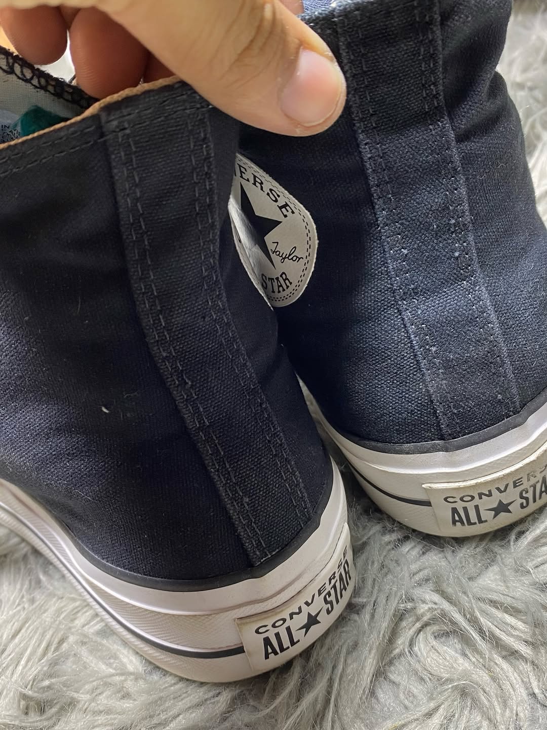 Converse High Top (39.5)2456