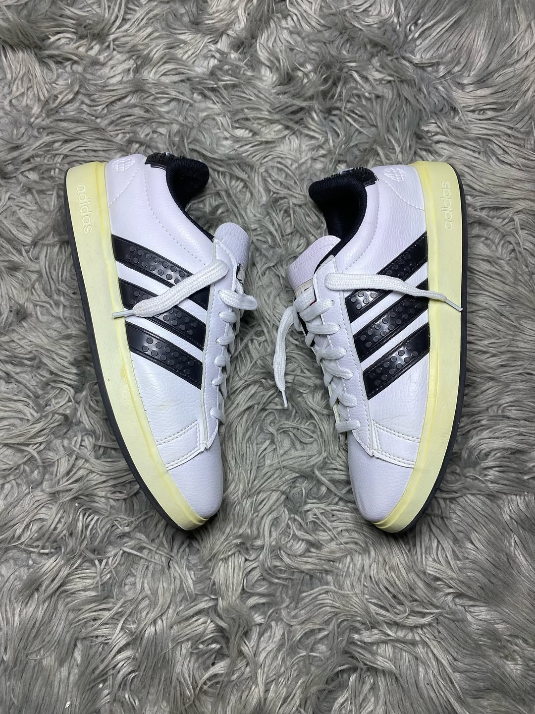 Adidas Shoes Size (41)