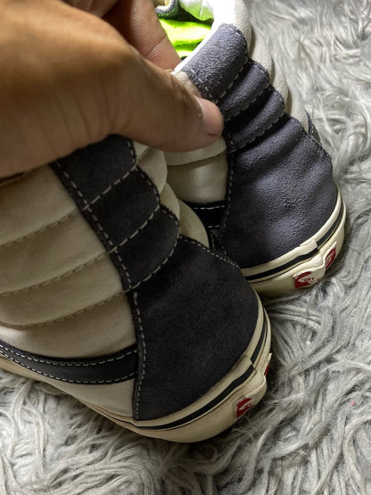 Vans High Top (42.5)