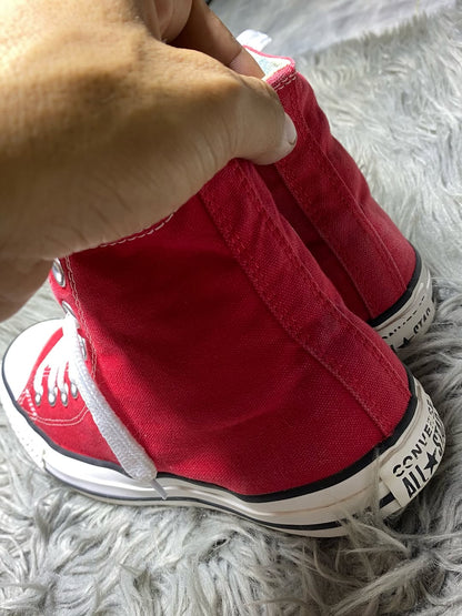 Converse High Top (39.5)