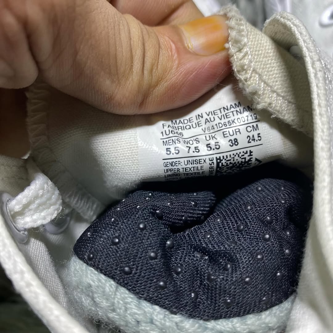 Converse High Top (38)