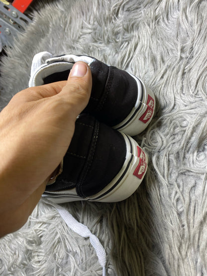 Vans Low Top (40)