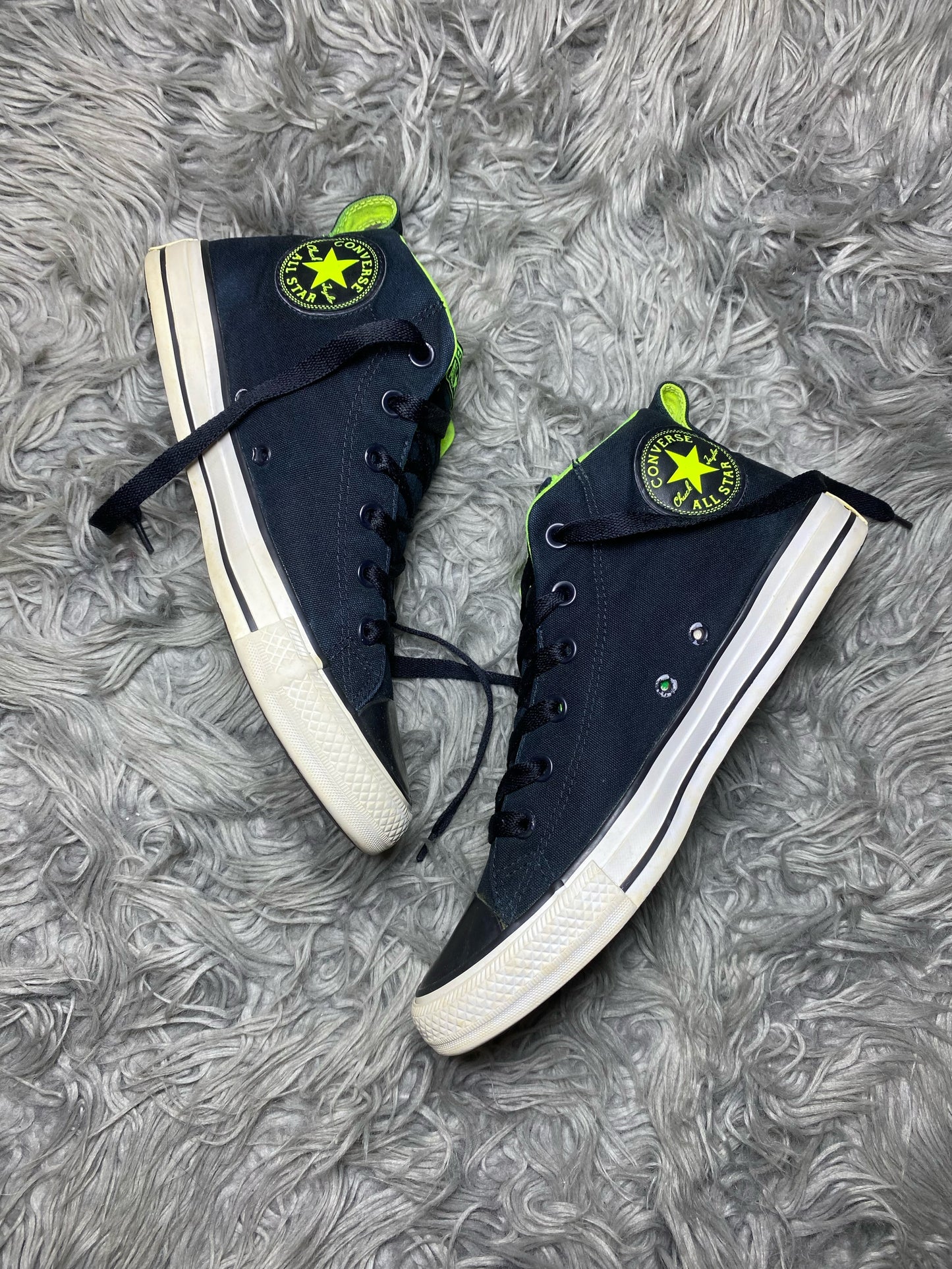 Converse High Top (41.5)