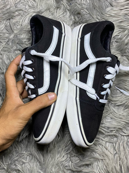 Vans Low Top (40)