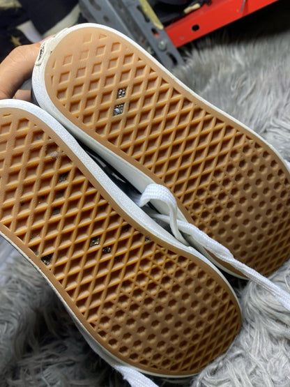 Vans Low Top (40)