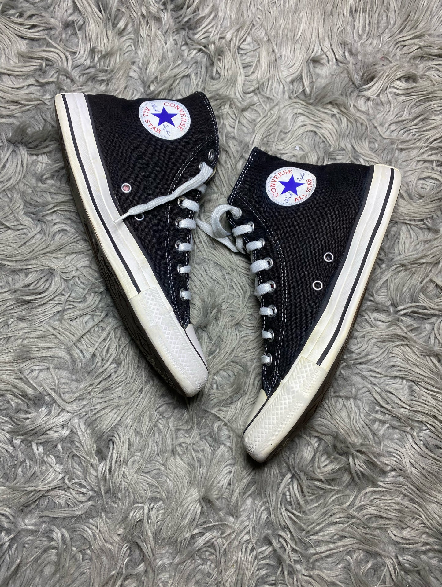Converse High Top (42.5)