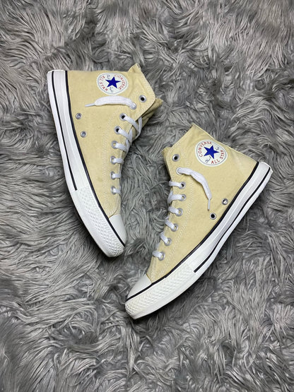 Converse High Top (42)