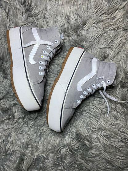 Vans High Top (38)