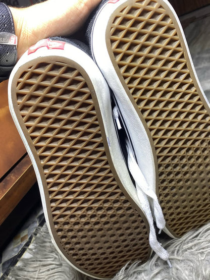 Vans Low Top (46)