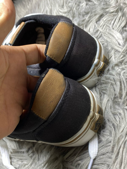 Vans Low Top (42)