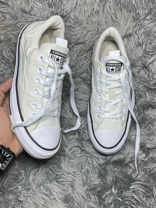 Converse Low Top (38)
