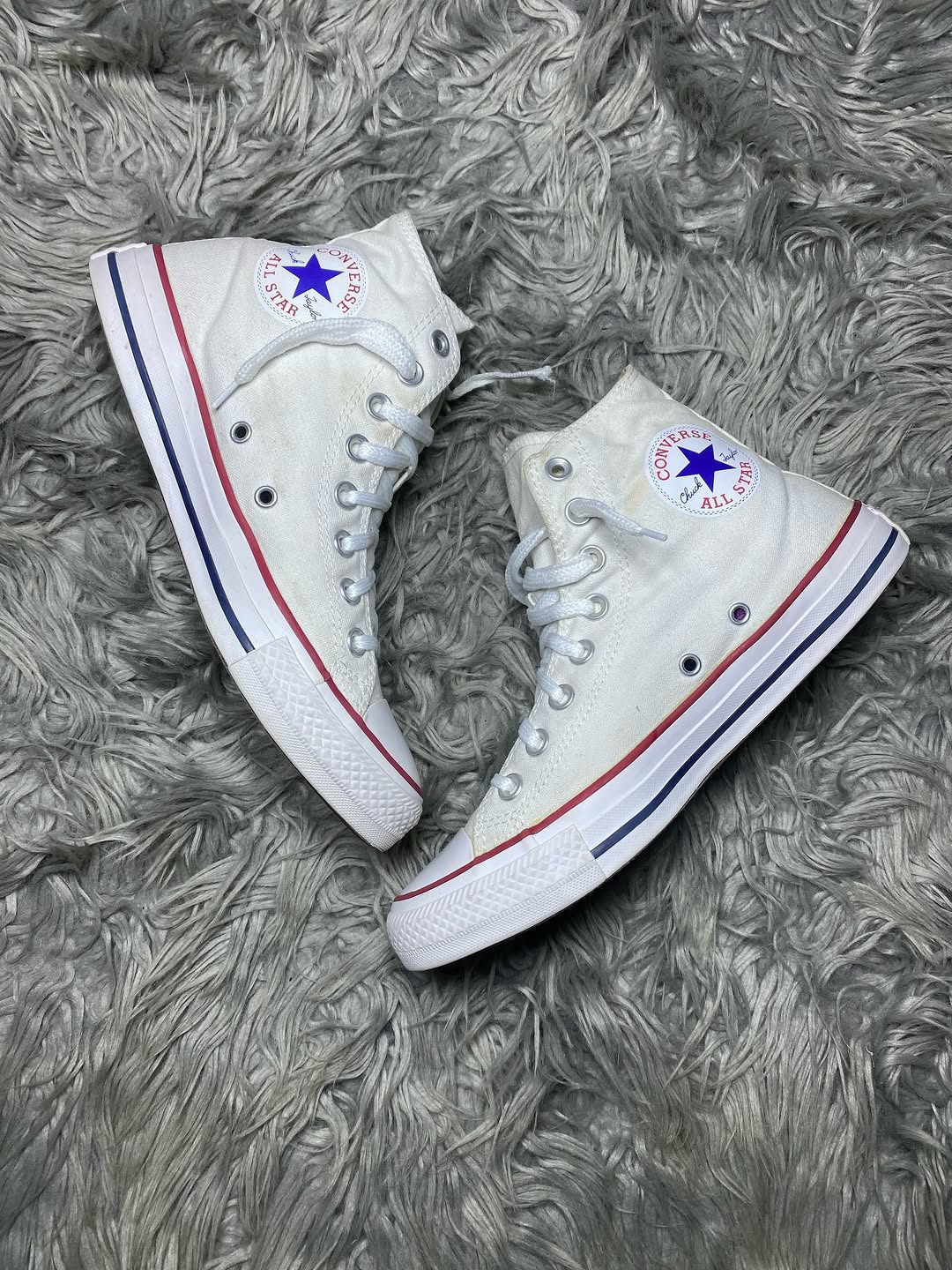 Converse High Top (39.5)