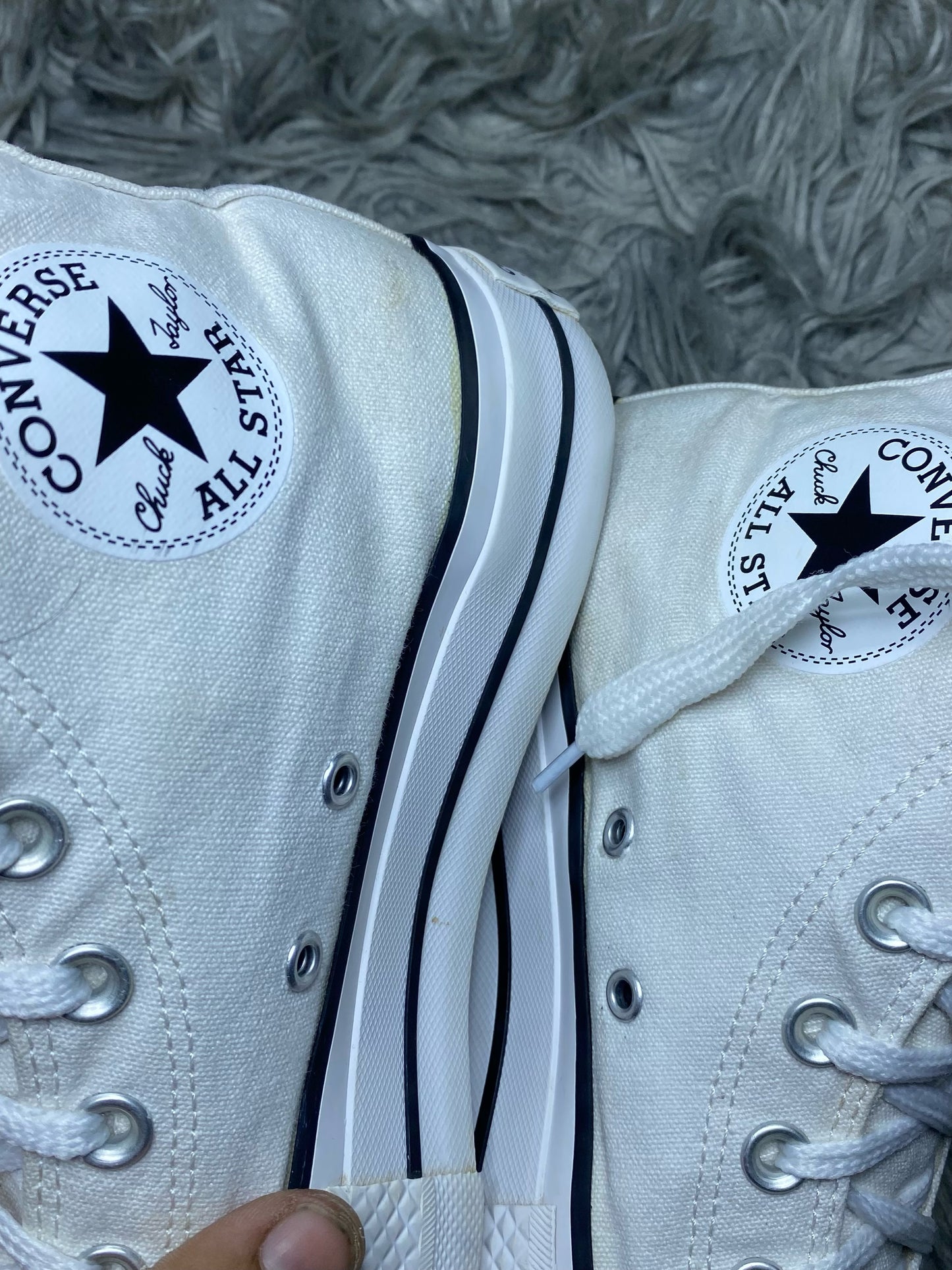 Converse High Top (39)