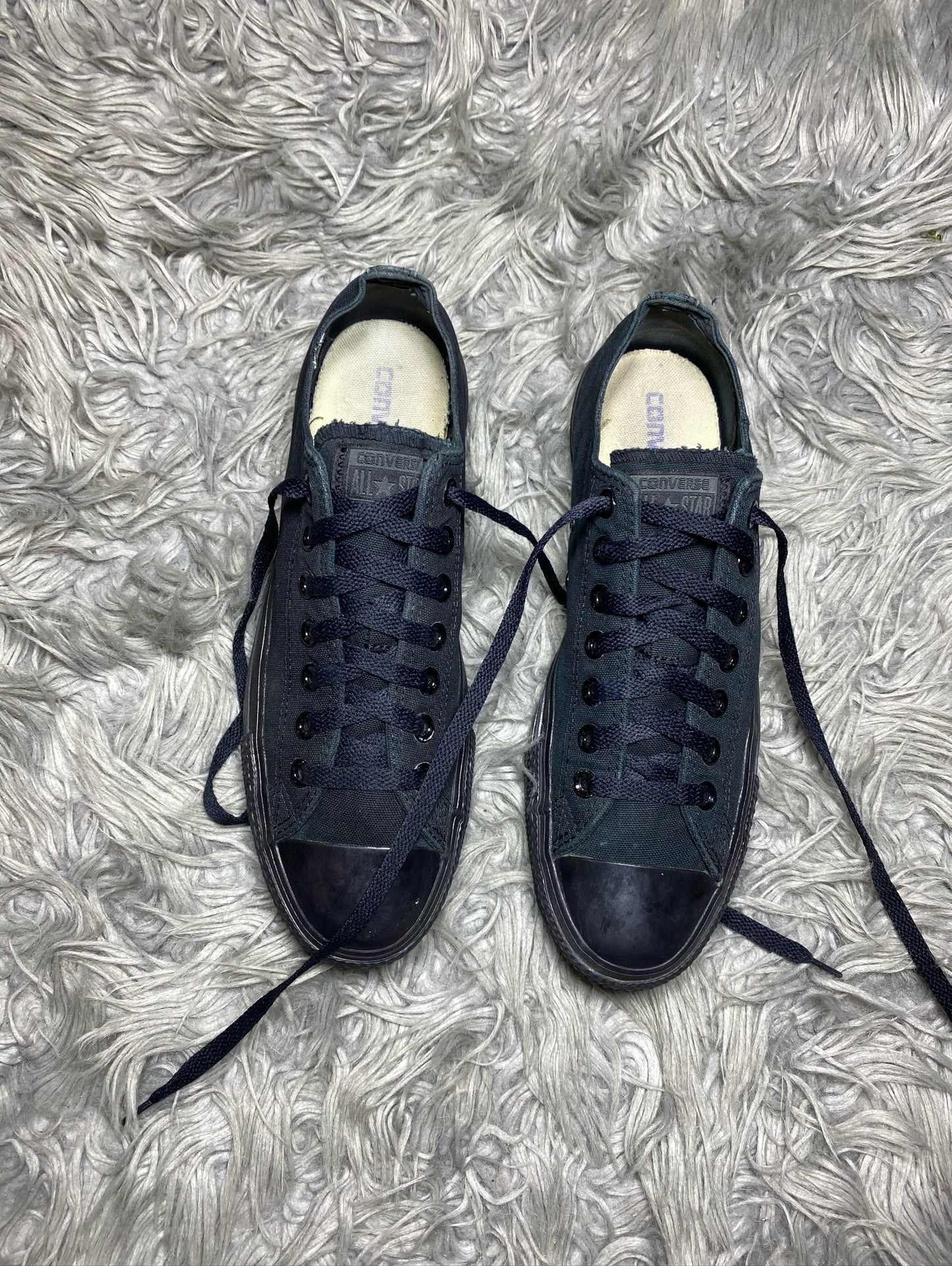 Converse Low Top (42.5)