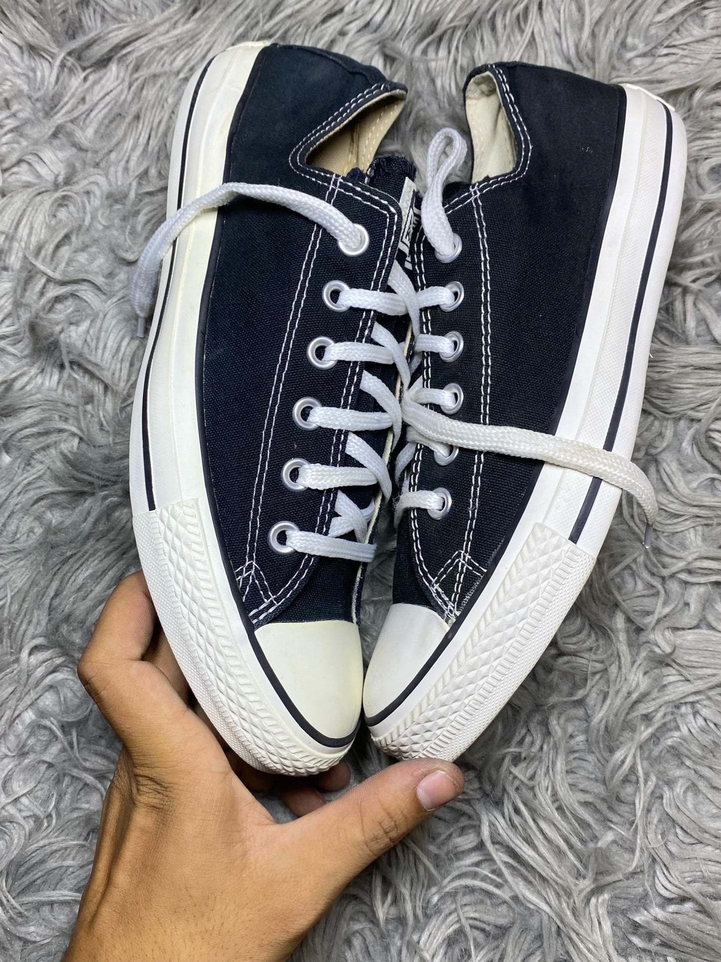Converse Low Top (41.5)