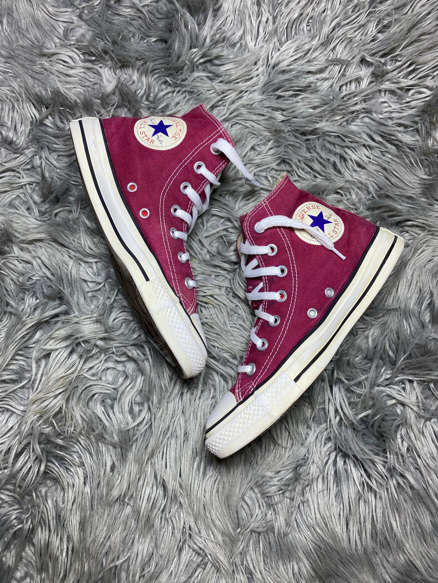 Converse High Top (37.5)
