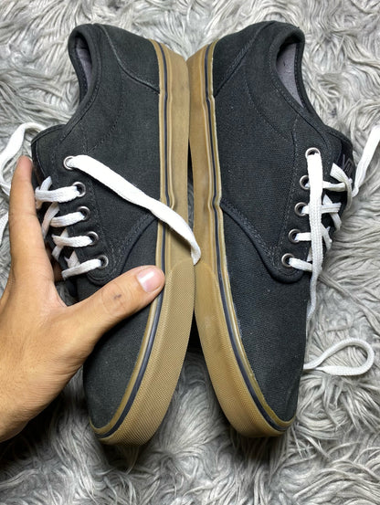 Vans Low Top (44)