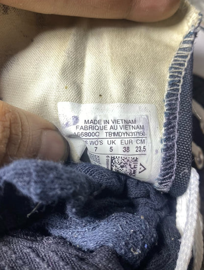 Converse High Top (38)