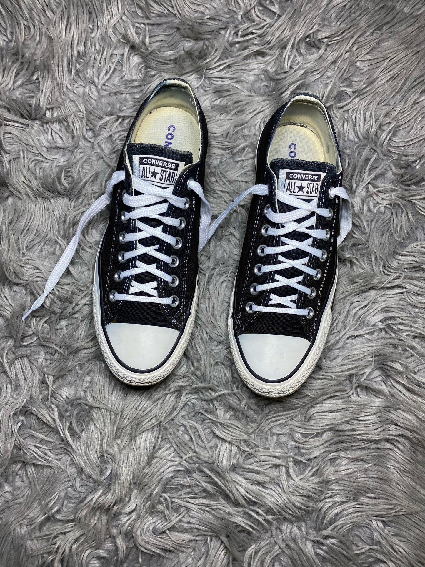 Converse Low Top (42.5)