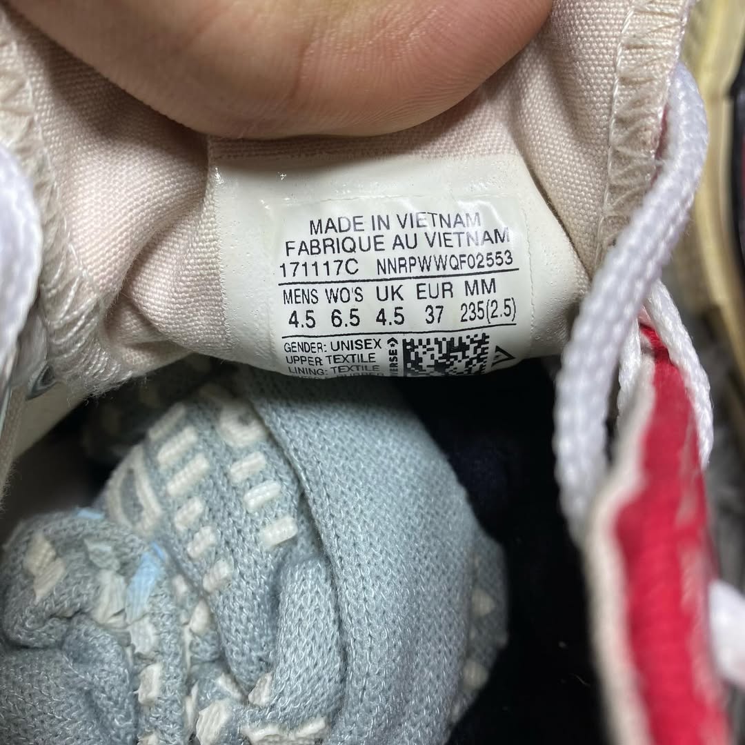 Converse High Top (37)