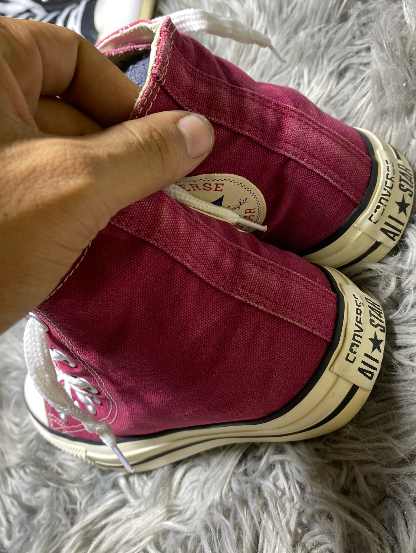 Converse High Top (37.5)