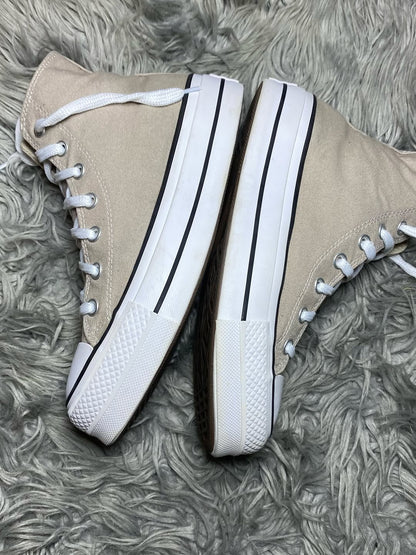 Converse High Top (39)