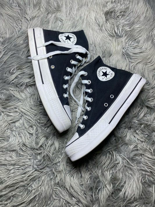 Converse High Top (39)