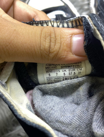 Converse High Top (37.5)