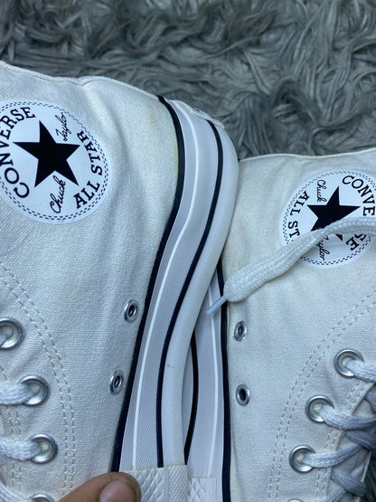 Converse High Top (39)