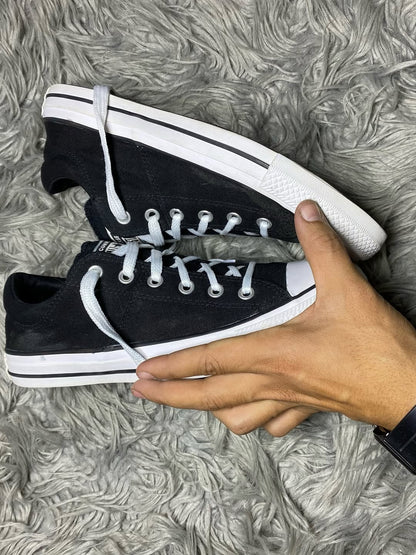 Converse Low Top (41.5)