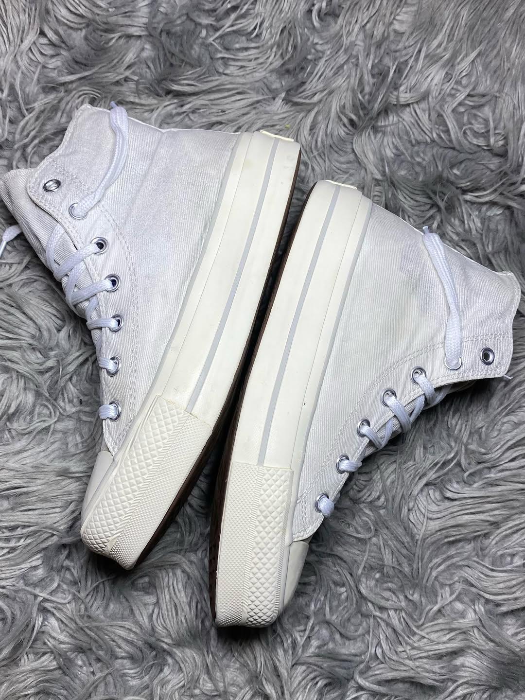 Converse High Top (40)