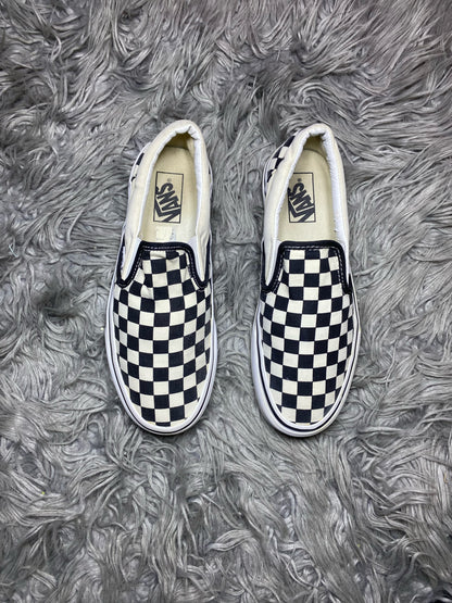 Vans Low Top (40)