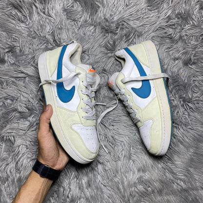 Nike Shoes Size (44)