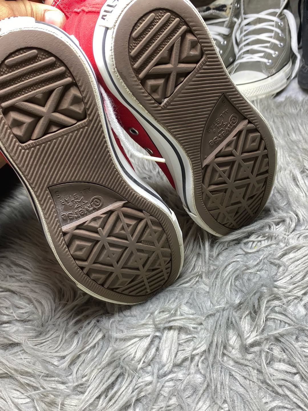 Converse High Top (37.5)