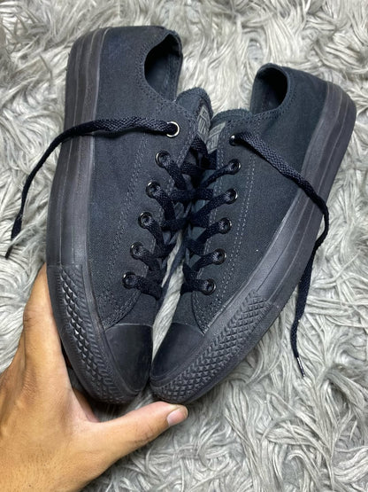 Converse Low Top (41.5)
