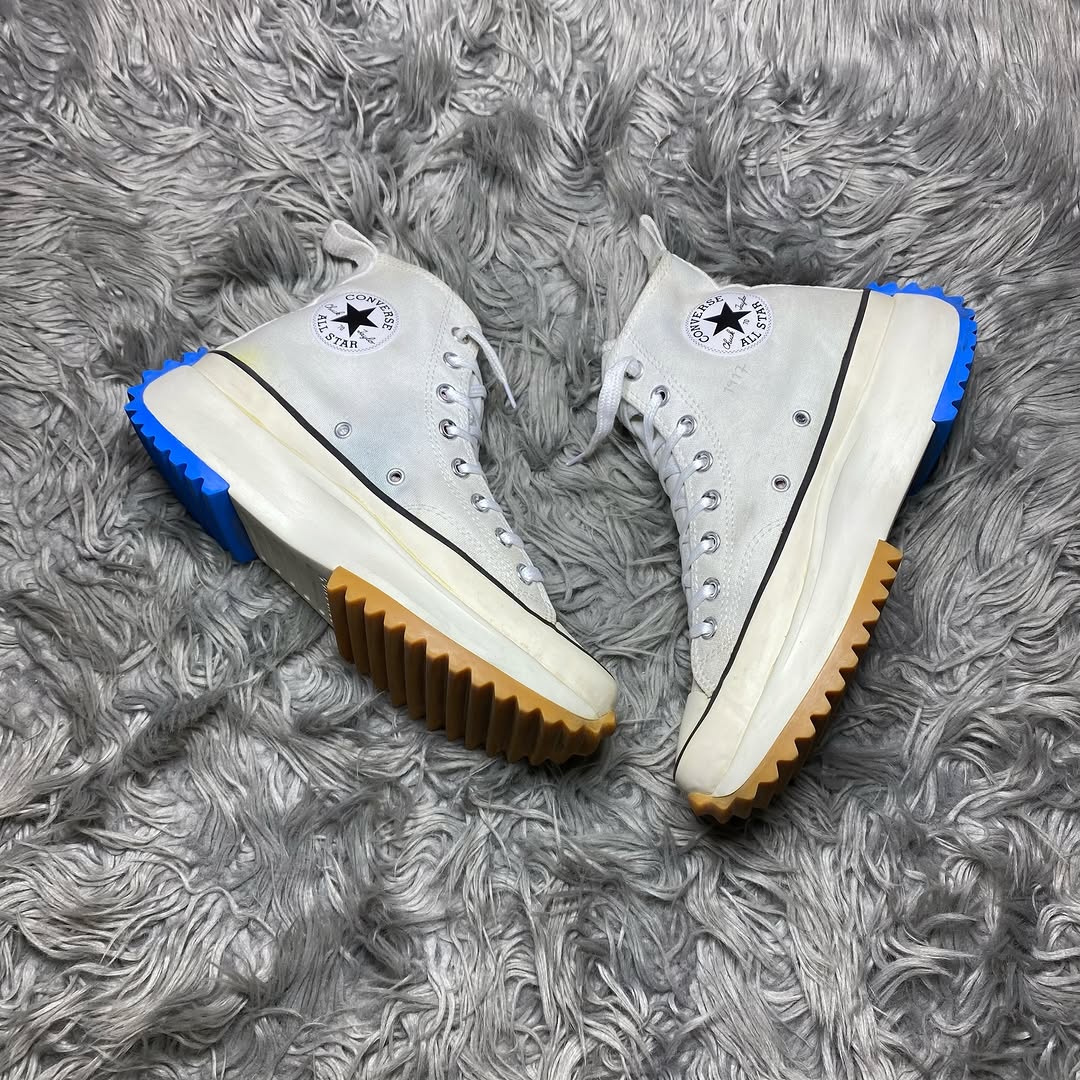 Converse High Top (41)