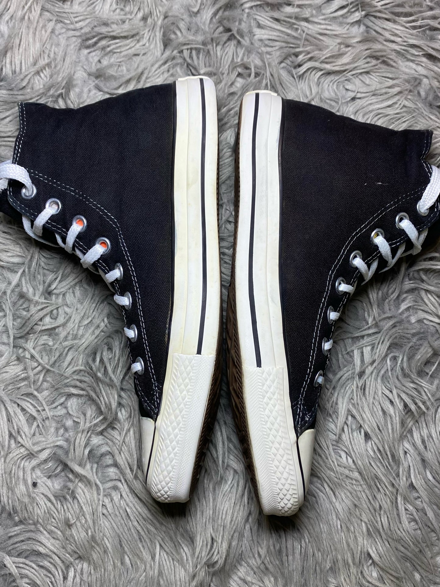 Converse High Top (42)