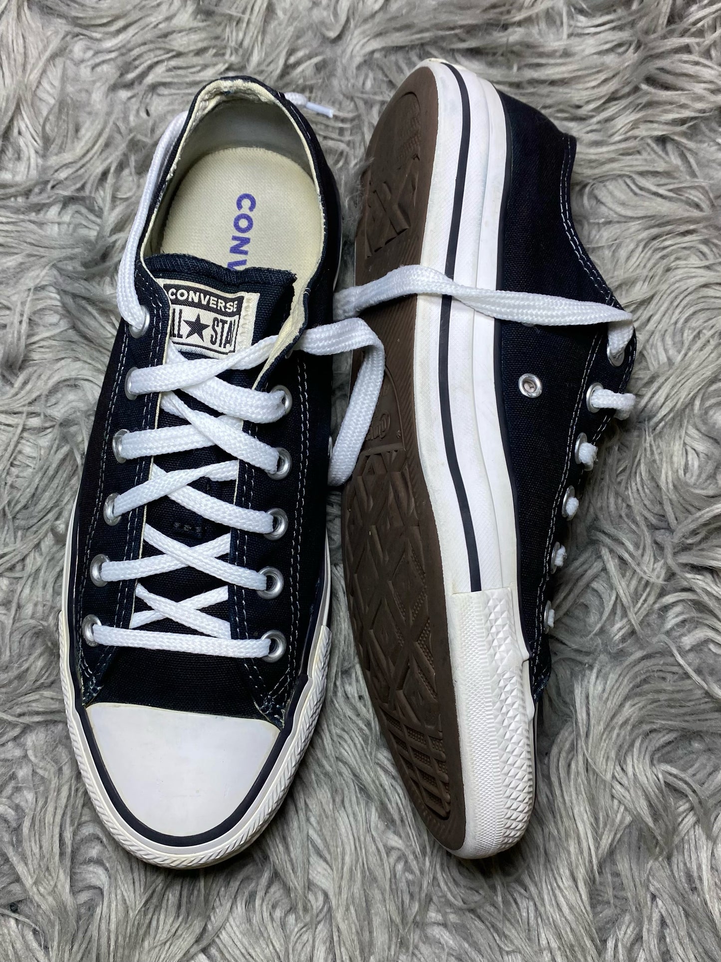 Converse Low Top (41.5)
