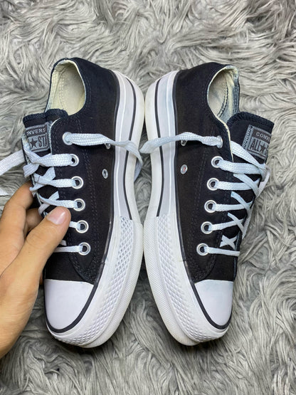 Converse Low Top (38)