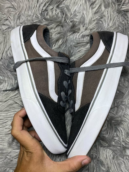 Vans Low Top (40.5)