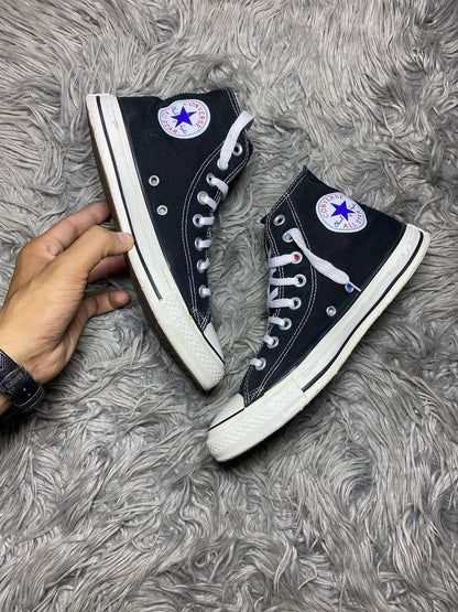 Converse High Top (39.5)