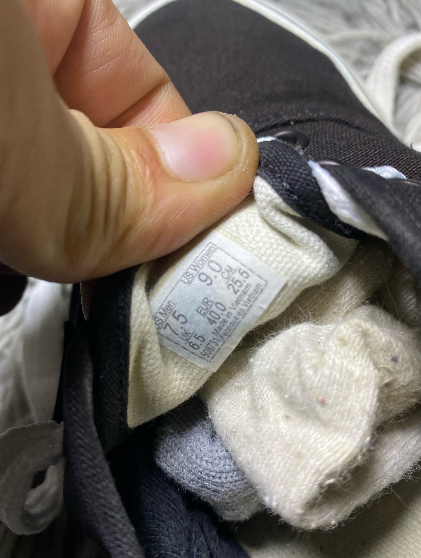 Vans Low Top (40)